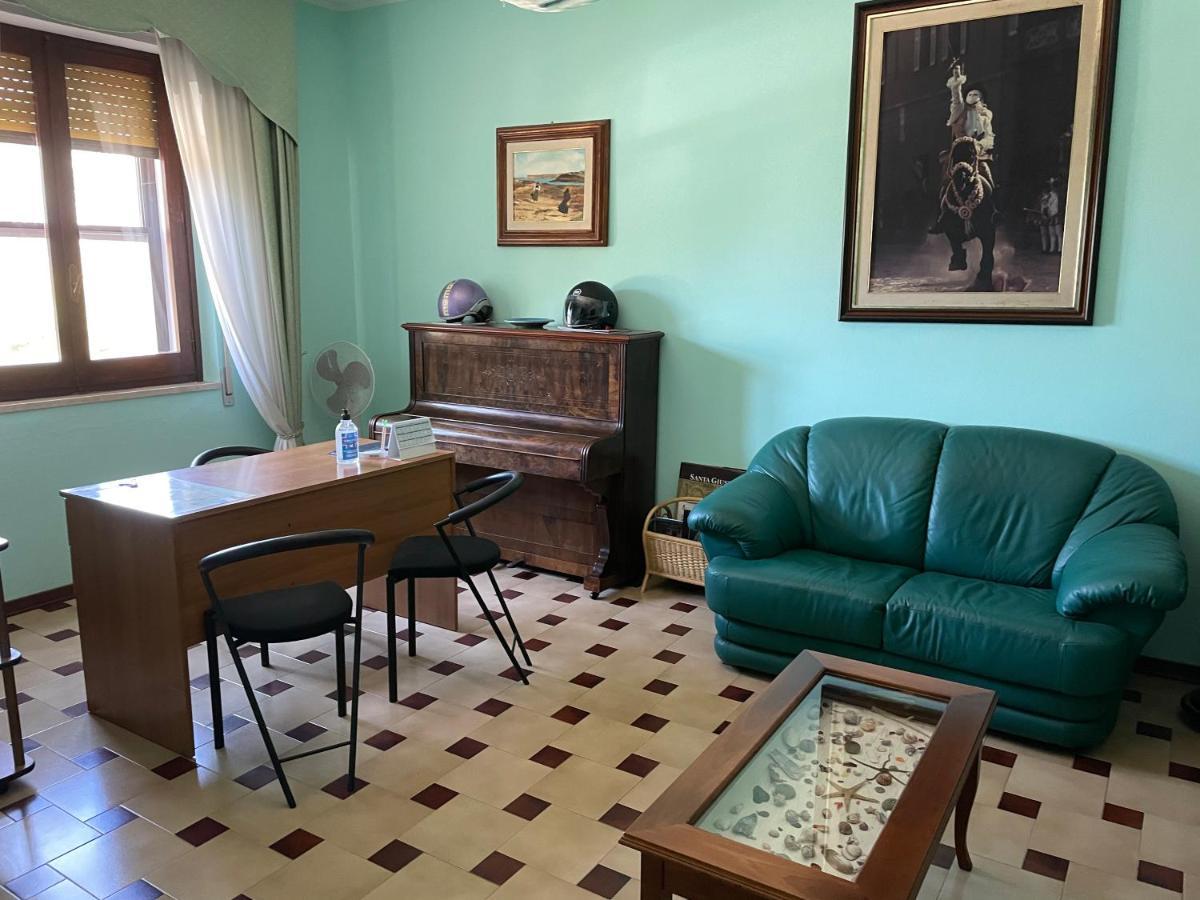B&B Su Fassoi Санта-Джуста Экстерьер фото